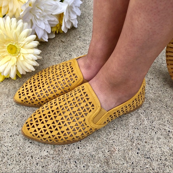 LAST PAIR! New Faux Suede Laser Cut Flats- Mustard - Picture 2 of 8
